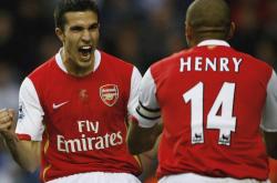 欧联杯战况：广东男篮防线稳固，上海申花进攻受阻，字母哥成最佳